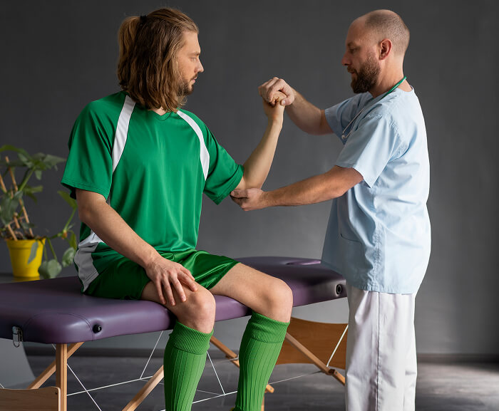 Physical therapist providing injury prevention and wellness therapy to a patient at Flexify Physical Therapy in Allen, TX to improve strength, balance, and mobility.